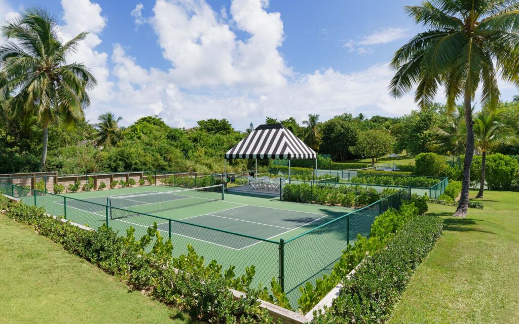 Tennis Harbour Island