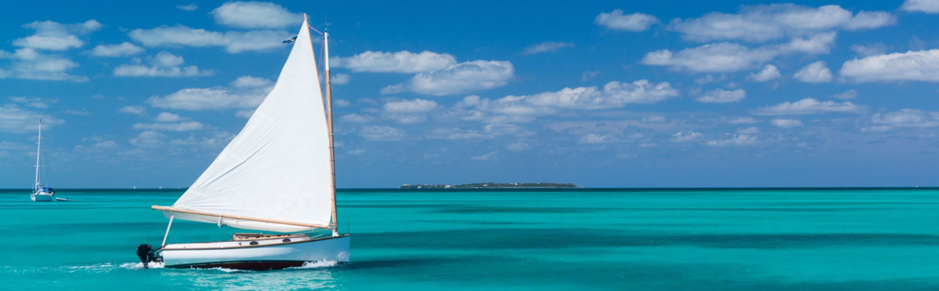 Sailing Harbour island