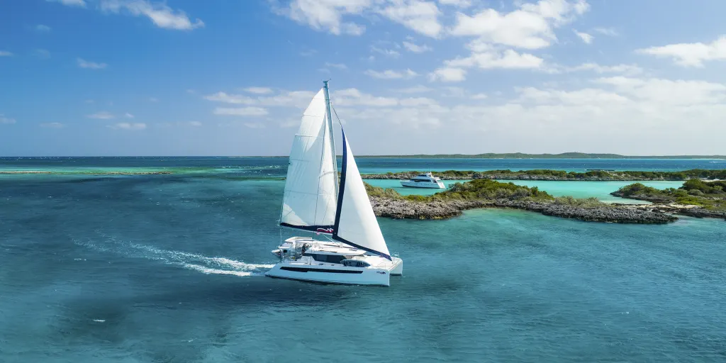 Best season to sail harbour island